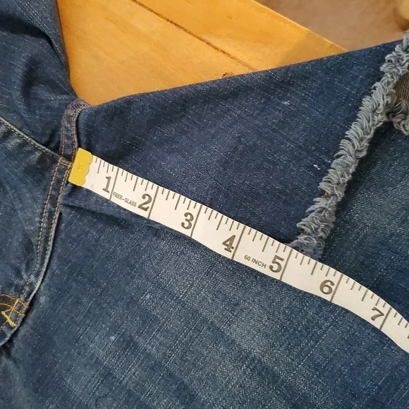 Lucky Brand Abby Double Roll Mid Rise Blue Denim Shorts Size 6/28 - Picture 9 of 9